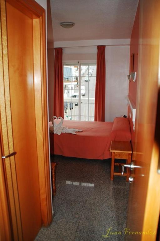 Hostal Mary Tere ซาโลเบรญา ภายนอก รูปภาพ